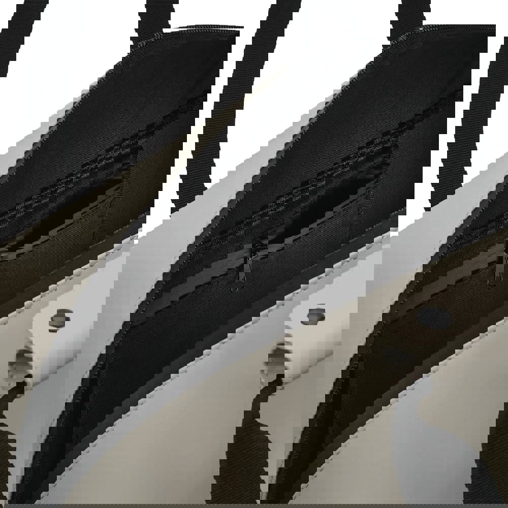 BG338 - Reistas in mat polyurethaan