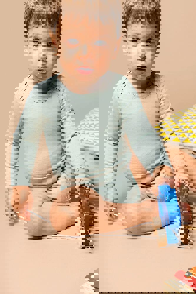 K837 - Baby body van biologisch katoen