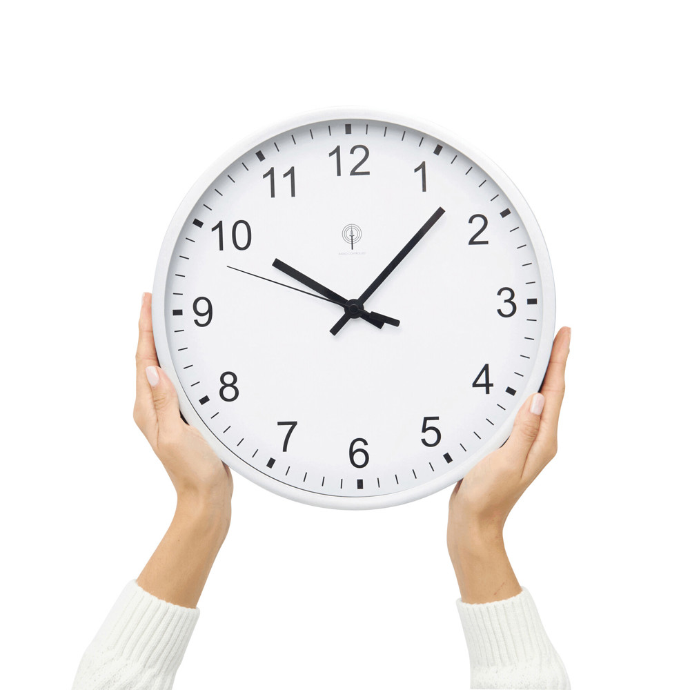 URANUS - Analoge radio-controlled wandklok