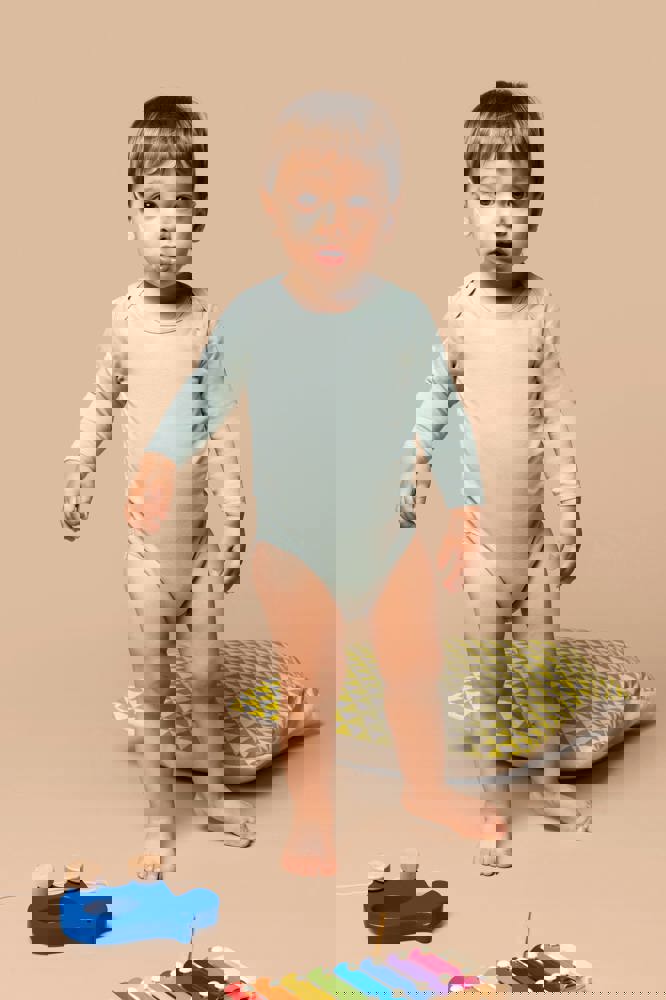 K837 - Baby body van biologisch katoen