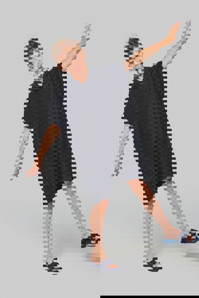 PA582 - Kinderponcho met capuchon van badstof