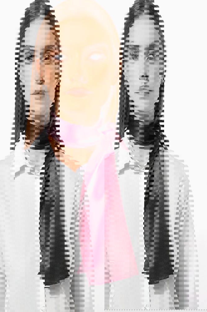 K861 - Satijnen sjaal