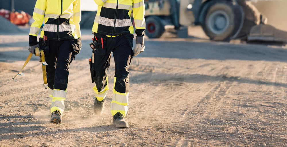 Jobman - 2372 Hi-Vis Women's Craftsman Trousers Stretch HP Zwart/Geel 48