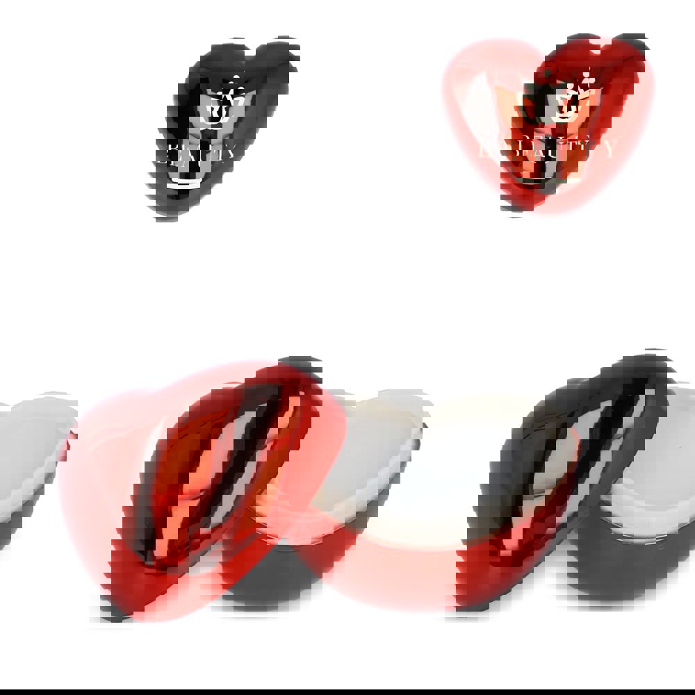 Metallic lippenbalsem in hartvorm