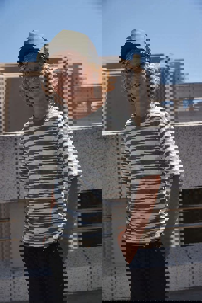 B640B - Kinderpet in mesh, verstelbaar aan de achterkant.