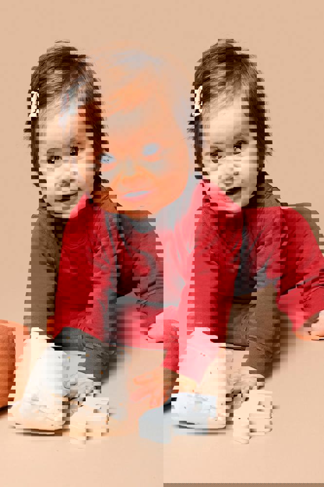 K835 - Ecologische baby sweater