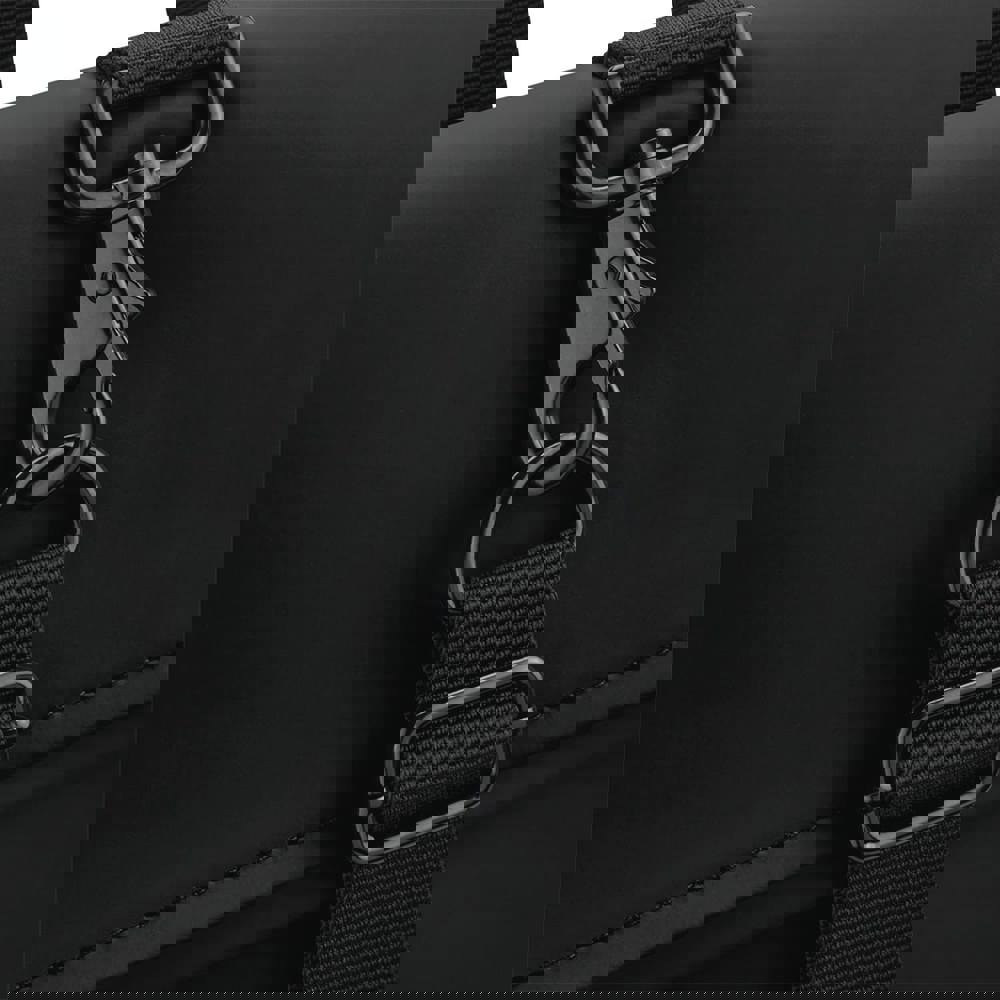 BG335 - Rugzak met roll-top klep in mat polyurethaan