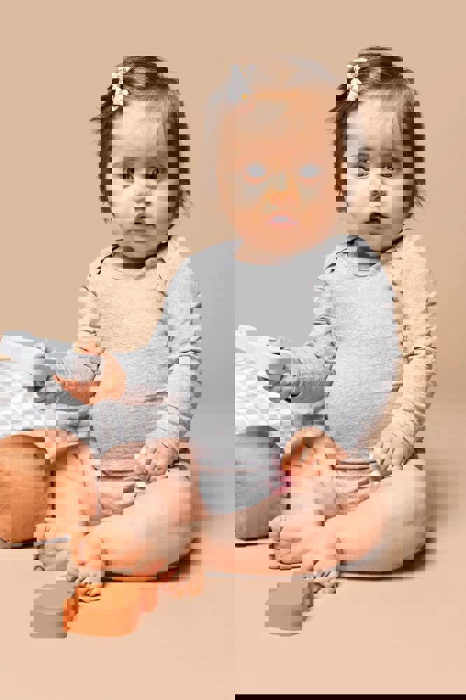 K837 - Baby body van biologisch katoen