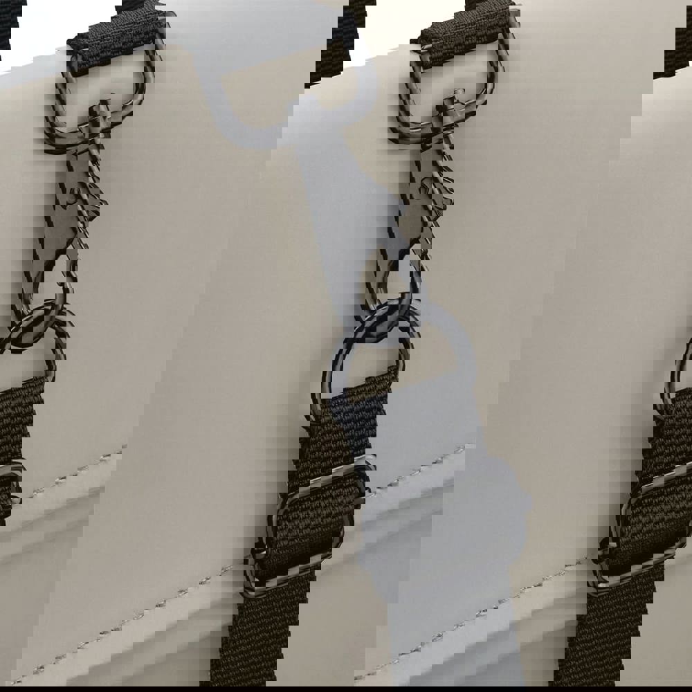 BG335 - Rugzak met roll-top klep in mat polyurethaan