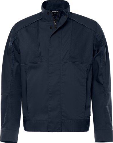 Jack van lichtgewicht en duurzaam materiaal met comfortabele mechanische stretch. Dit werkjack is deels gemaakt van gerecycled polyester en is goedgekeurd voor industrieel wassen. Concept: Forsbo